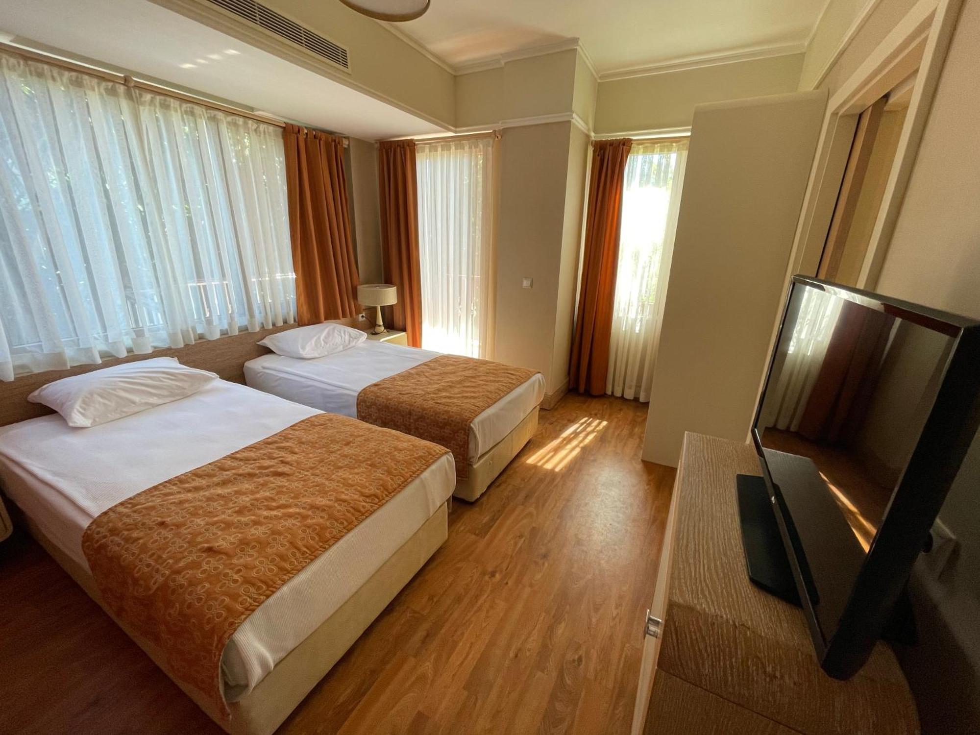Отель Club Grand Сиде Экстерьер фото